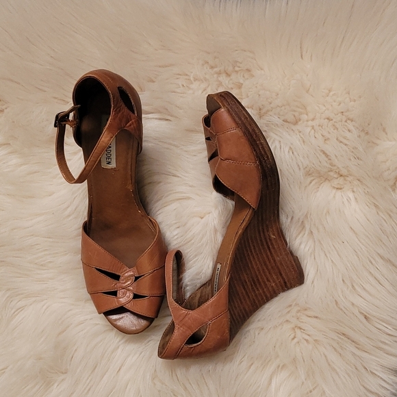 Steve Madden ankle strap sandals - Picture 1 of 10